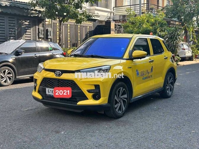 Toyota Raize 2021 Vàng 50.000 km