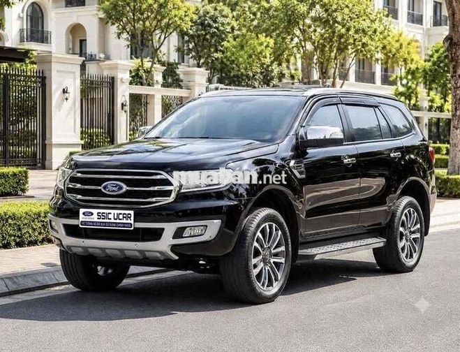 EVEREST 4x2 TITANIUM 2020, NHẬN XE CHỈ VỚI 299Tr