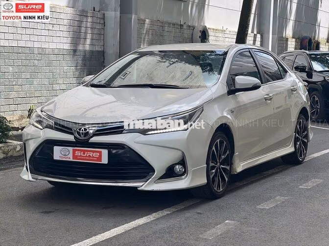 Toyota Altis 1.8G 2020 Trắng 59.000 km