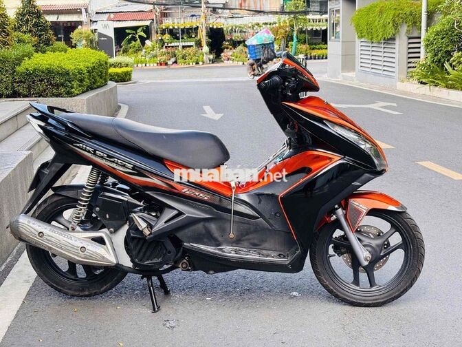 Honda Air Blade 2014 Cam đen