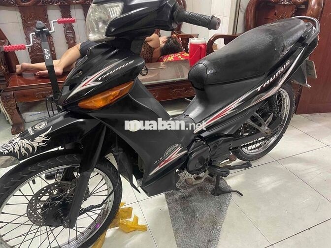 Yamaha Taurus Đen Xe số