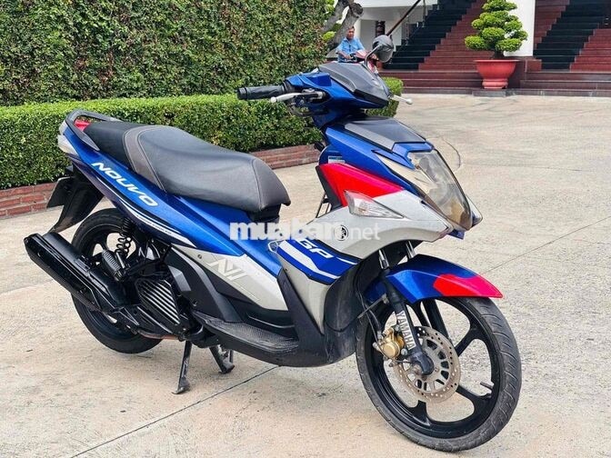 Yamaha Nouvo Xe tay ga Xanh, Đỏ, Bạc