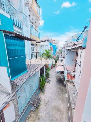 Bán nhà đẹp mới hẻm rộng đường 258 đường Bông Sao P5 Q8 