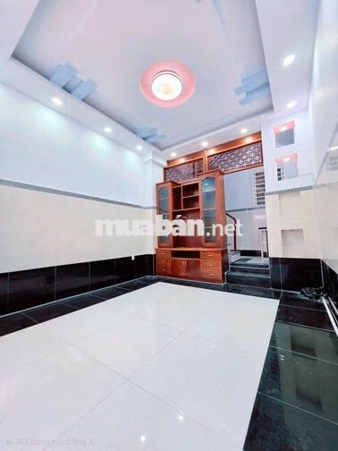 Bán nhà đẹp mới hẻm rộng đường 258 đường Bông Sao P5 Q8 