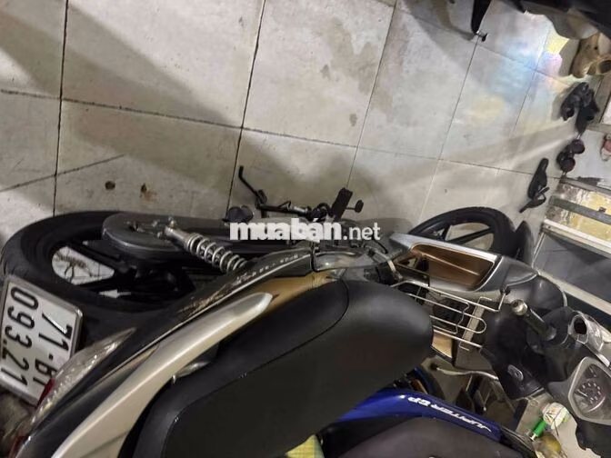 Honda Future X Fi Xám Xăng