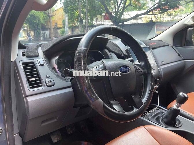 Ford Ranger XLS 2015 Số sàn Thái Lan