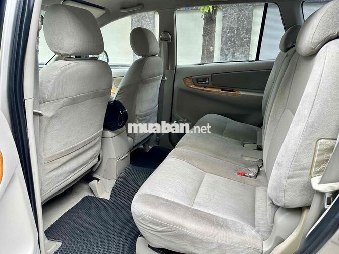 Toyota Innova 2011 G rất đẹp