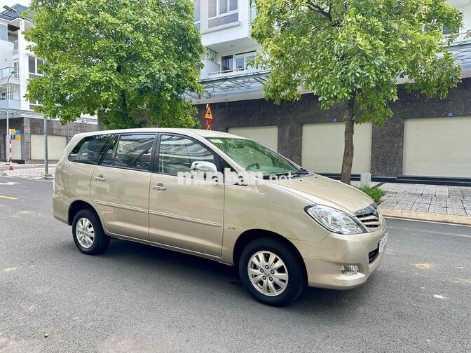 Toyota Innova 2011 G rất đẹp