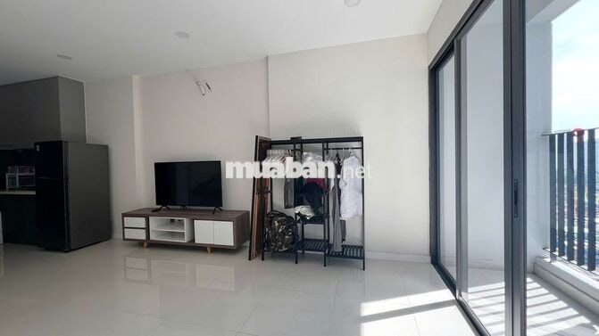 Cho Thuê Officetel Lavida Plus Q7 37m2, có nội thất, giá 9.5tr/tháng