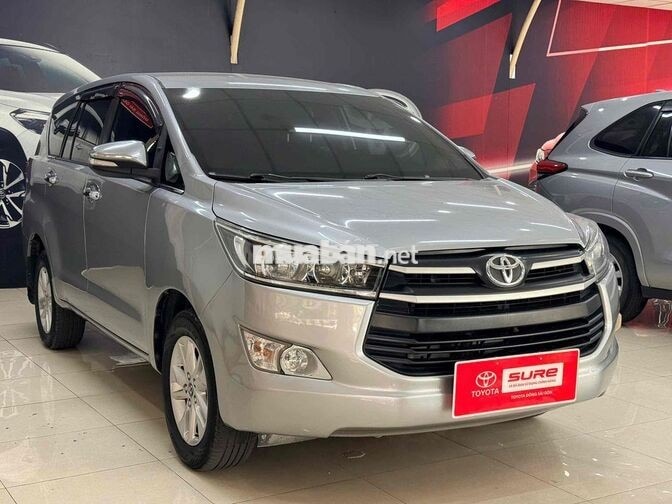 Innova số sàn 2017 màu Bạc - Giá còn giảm
