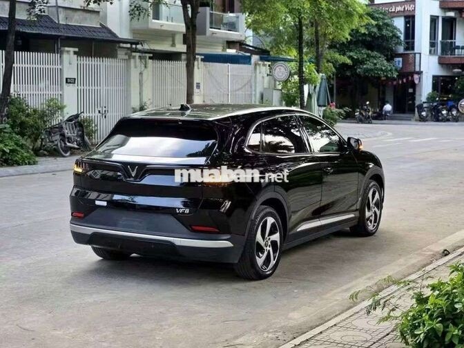 VinFast VF8 Eco CATL 2023 Đen 41000 km