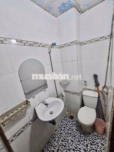 💥 PHÒNG TRỌ GÁC MÁY LẠNH - GẦN ETOW CỘNG HOÀ