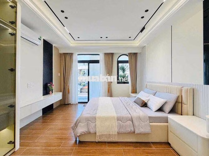 cho thuê nhà phan huy ích p14 (4x14) lửng , 3 lầu , 4pn , 4wc