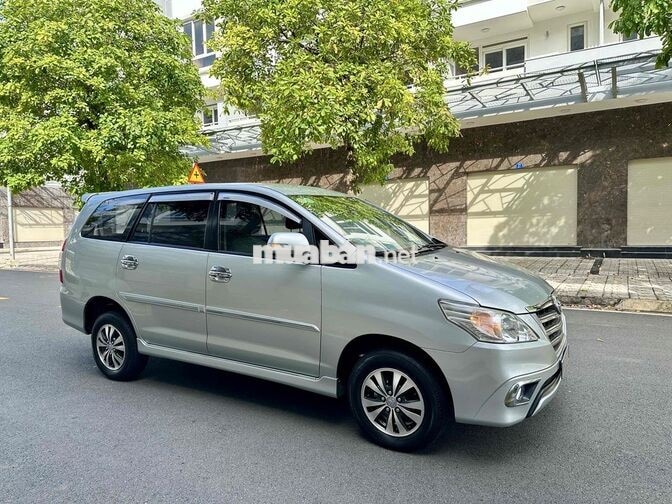Innova 2.0E 2015 Số sàn cực đẹp