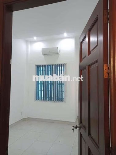 Cho thuê nhà nguyên căn Thạnh Xuân 21 khu VIP làm Spa