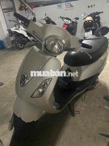 SYM Attila Trắng Xe tay ga