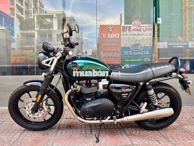 SPEED TWIN 900 2024 COMPETITION GREEN LIKE NEW