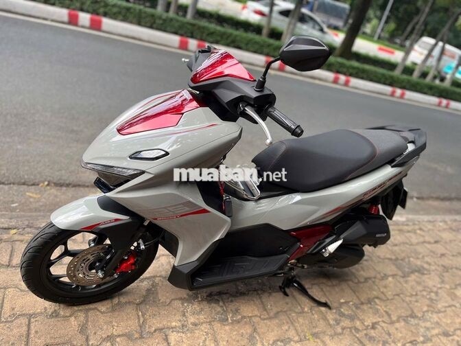 Honda Air Blade 125 ABS 2026 Đỏ Xám 573 km