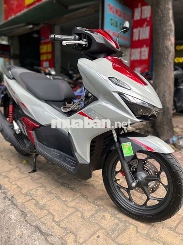 Honda Air Blade 125 ABS 2026 Đỏ Xám 573 km