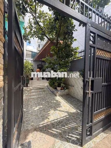 nhà thuê Nguyễn trọng trí an lạc a bình Tân DT 270m giá 15tr