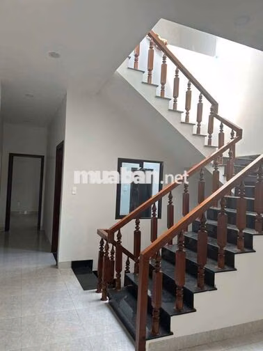 🇻🇳 CHO THUÊ NHÀ 2 TẦNG ĐƯỜNG: DIÊN HỒNG - 3 PHÒNG NGỦ - 12TR