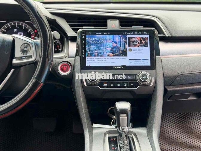 Honda Civic 1.8E 2018 Trắng 75.000km