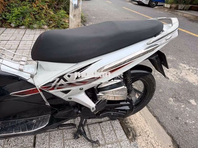 Honda Air Blade 2009 Trắng Fi