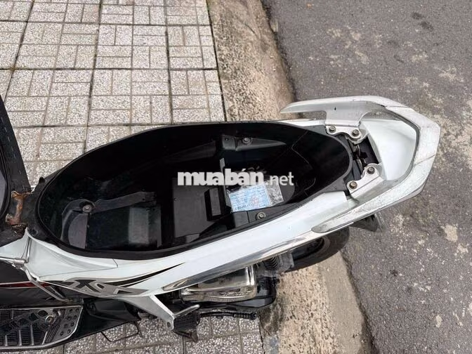 Honda Air Blade 2009 Trắng Fi
