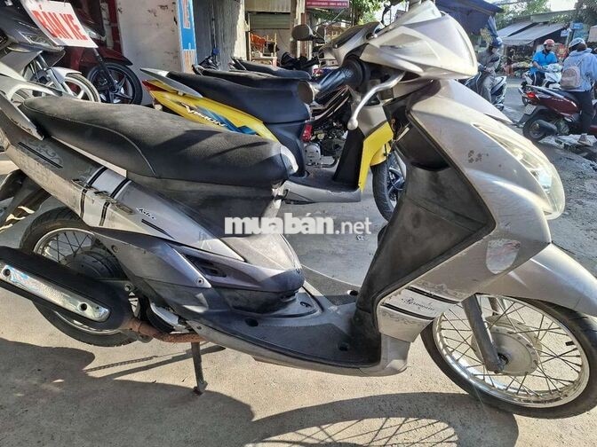 Yamaha Ultimo Bạc Xe tay ga