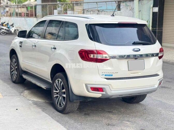 Everest 1 cầu 2.0 Bi Turbo Xe 2022 Bán Tại Ford