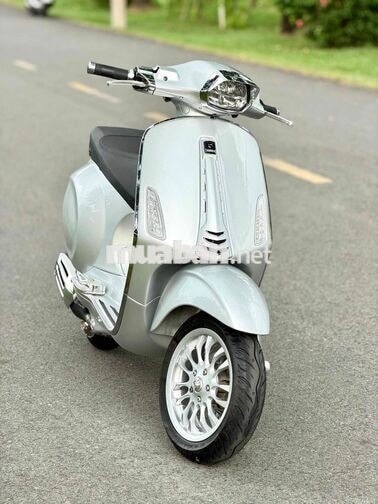 Piaggio Sprint 125 ABS 2023 Bạc 11000 km.Fux Kiểng