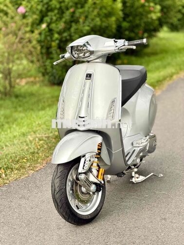 Piaggio Sprint 125 ABS 2023 Bạc 11000 km.Fux Kiểng