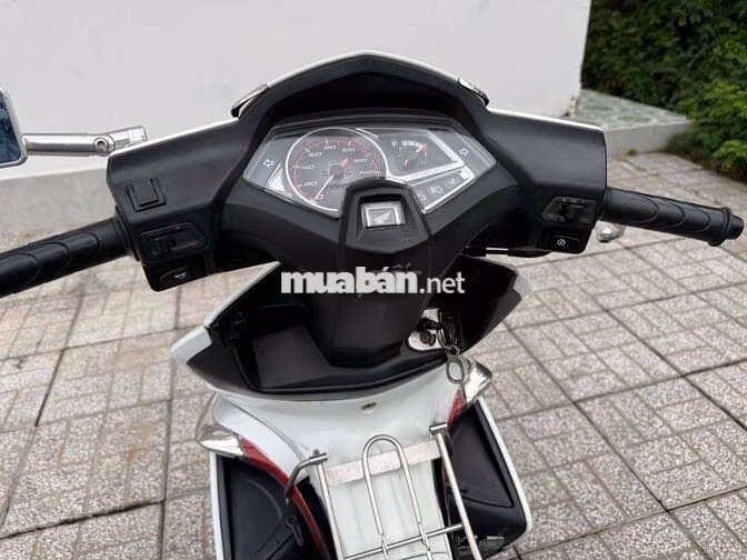 Honda Air Blade 2009 Trắng Fi