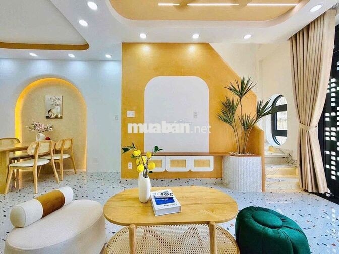 Hẻm 6m Thạch Lam, 2 Tấm, 4 x 18m, 3 Phòng Ngủ, 3 wc