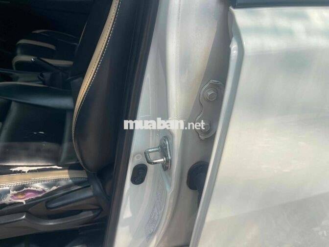 Toyota Innova 2018 Trắng 155654 km