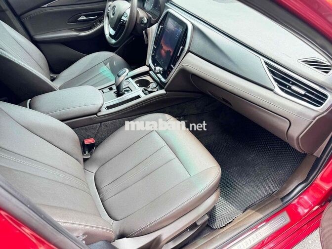 VinFast LUX A 2021 Đỏ Việt Nam