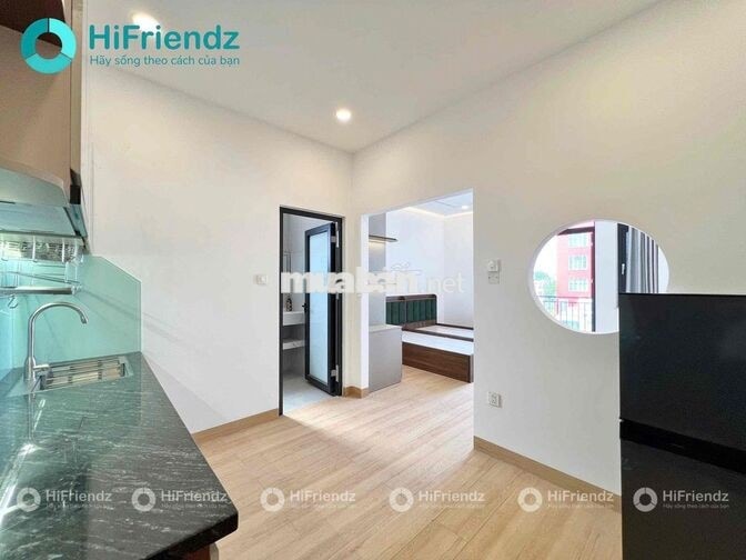 CHO THUÊ PHÒNG 40M2 CÓ BAN CÔNG TÁCH BẾP