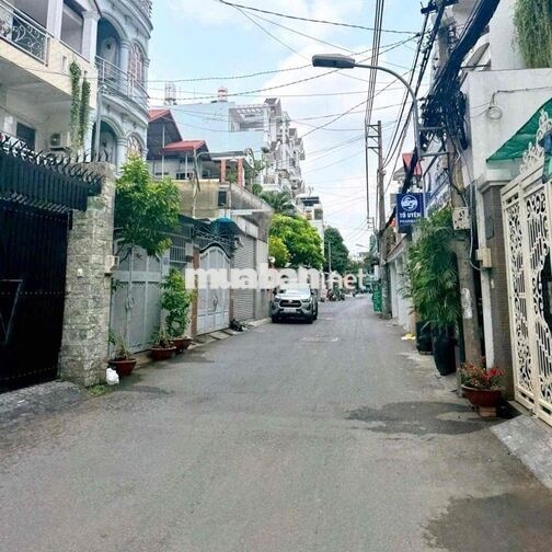 Hẻm 6m Thạch Lam, 2 Tấm, 4 x 18m, 3 Phòng Ngủ, 3 wc