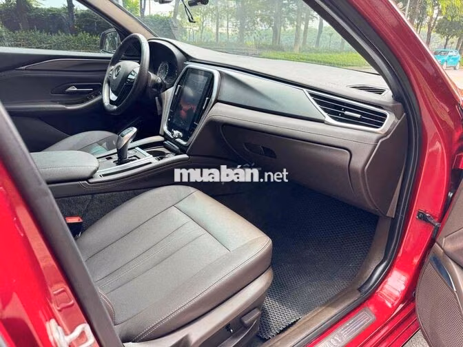 VinFast LUX A 2021 Đỏ Việt Nam