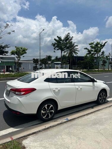Toyota Vios 2025 E Số sàn 27k Trắng