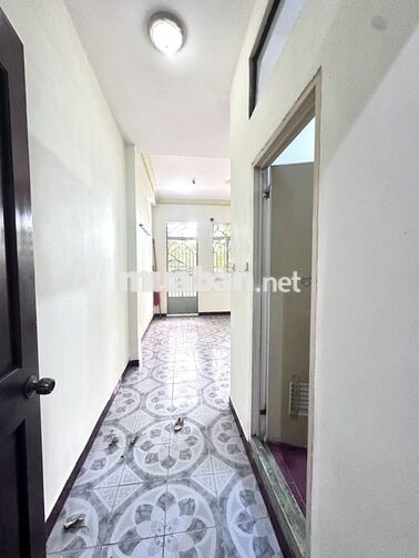 PHÒNG TRỌ MẶT TIỀN CHU VĂN AN GẦN TRƯỜNG CÁN BỘ