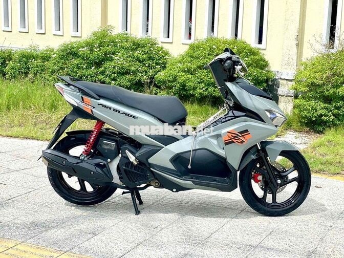 Honda Air Blade Xám xi măng