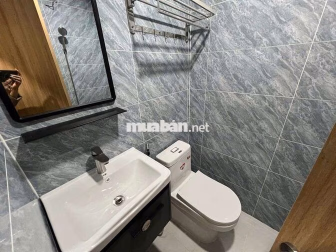 10 BƯỚC CHÂN QUẬN 1 - 1 CĂN RA MẶT TIỀN - 32M2 3PN 3WC