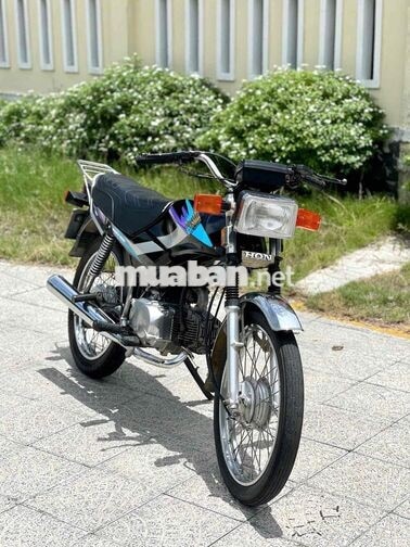 Honda Win 100 Đen Indonesia