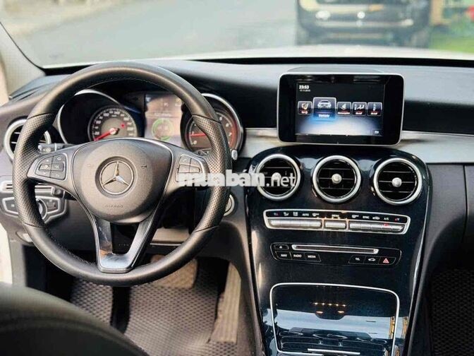 Mercedes-Benz C200 Model 2016