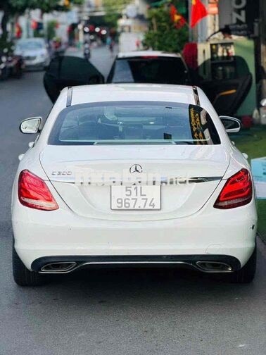 Mercedes-Benz C200 Model 2016