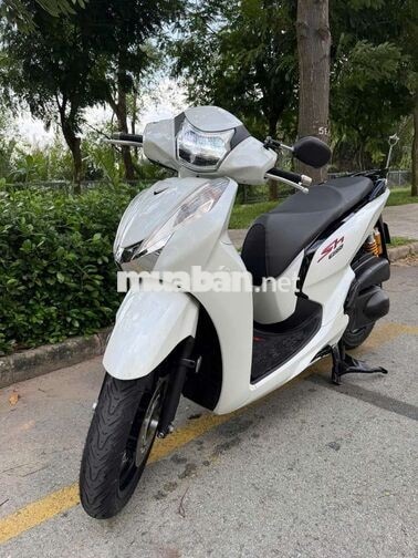 Honda SH 300i Trắng sporty 15.000