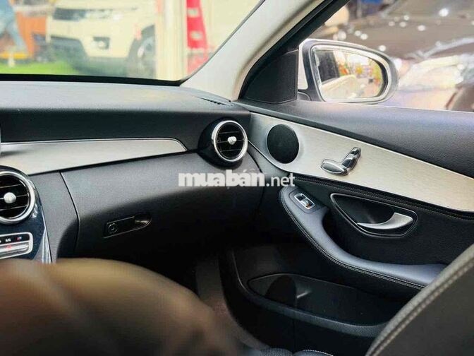 Mercedes-Benz C200 Model 2016