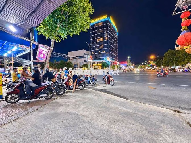 📣 CHO THUÊ MẶT BÀN BÁN ĐỒ ĂN – NƯỚC VỈA HÈ