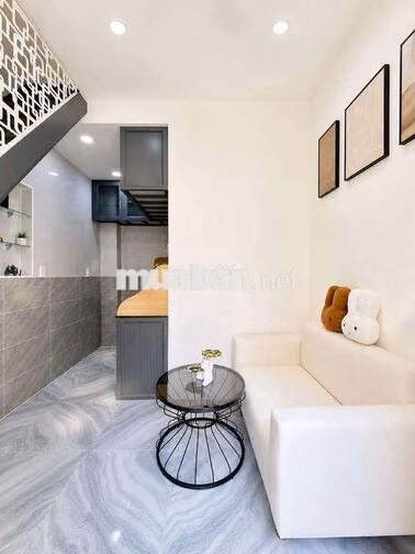 NHÀ 3 TẦNG, HẺM NHỰA 5M, DTSD 30M2, THÍCH QUẢNG ĐỨC, NHỈNH 2 TỶ
TL